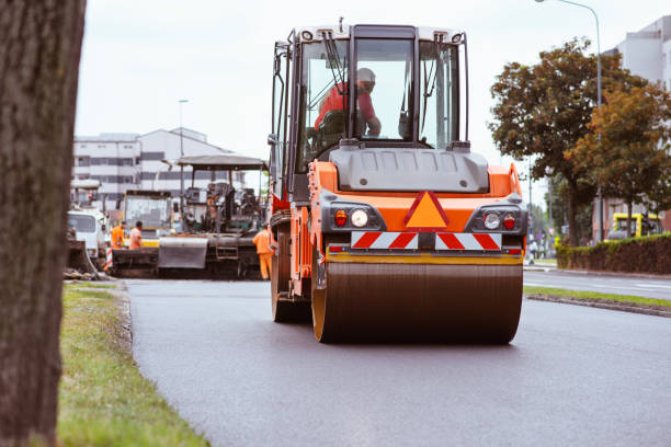 Best Local Driveway Pavers  in Cedar Rapids, IA